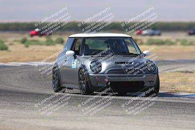 media/Sep-20-2025-Extreme Speed (Sat) [[1fcc23683c]]/Orange (Mid Intermediate)/Session 2 (Sunrise)/